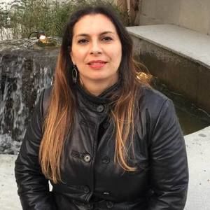 Meet your Posher, Maria